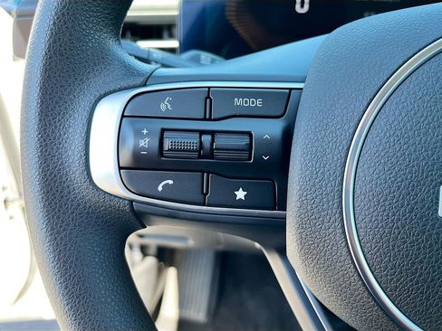 Certified 2025 Kia K5 LXS image 18