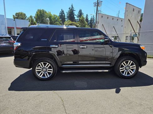 Used 2012 Toyota 4Runner Limited AWD/4WD image 8