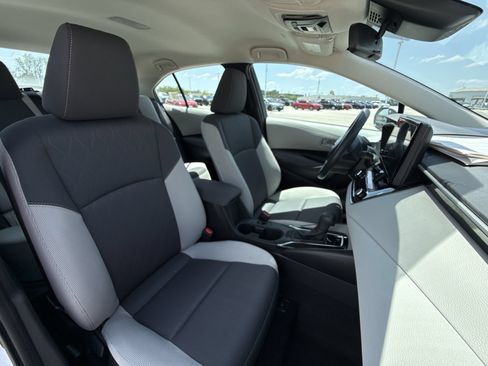Certified 2026 Toyota Corolla LE FWD image 25
