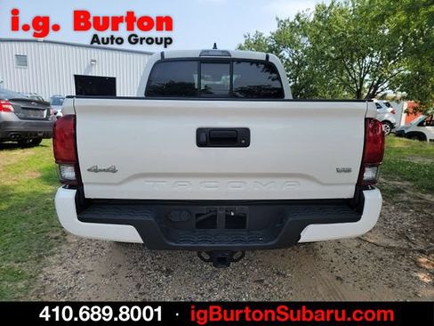 Used 2020 Toyota Tacoma SR AWD/4WD image 5