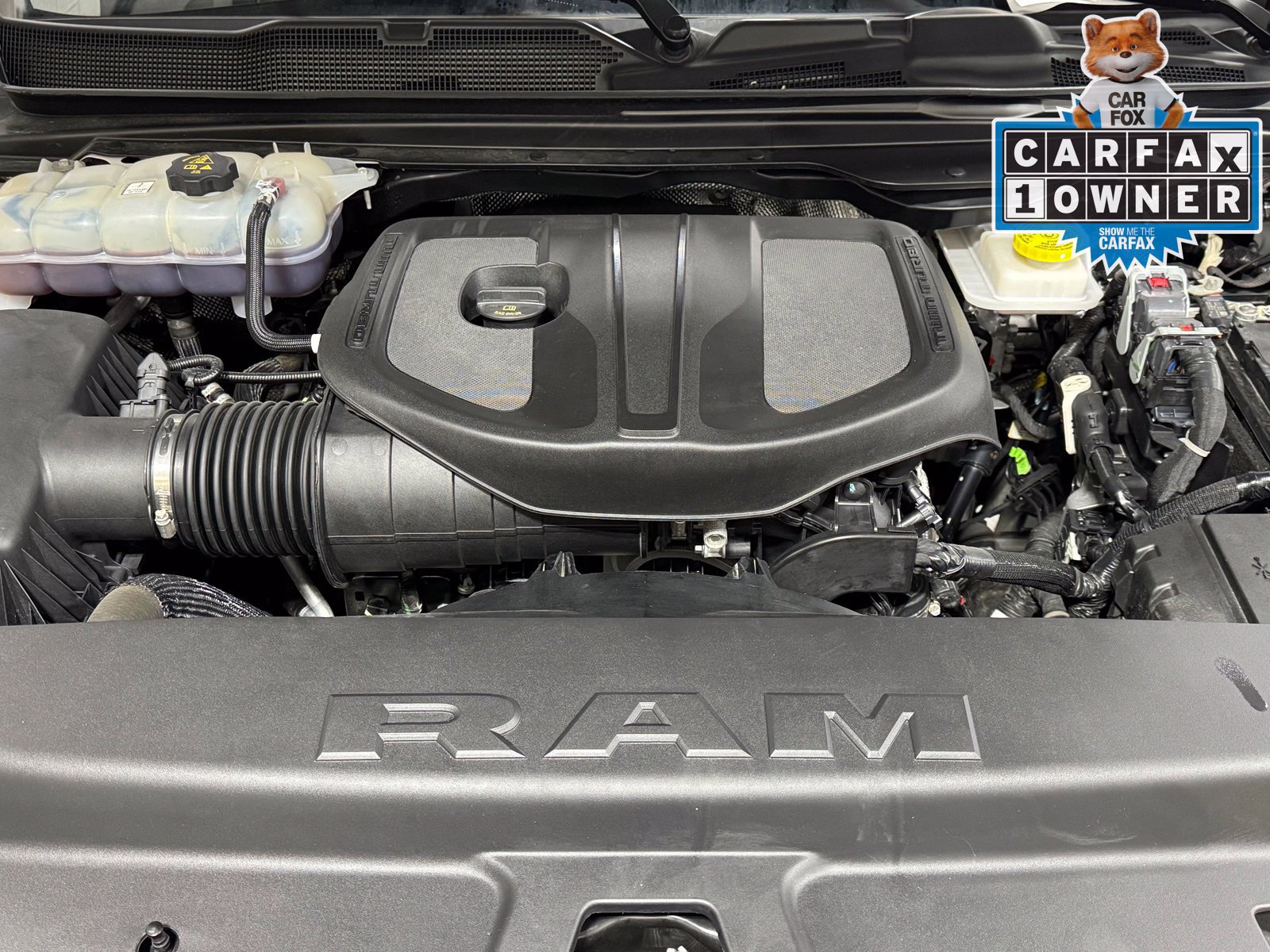 Used 2025 RAM 1500 Laramie AWD/4WD image 60