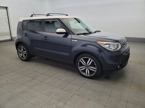 Used 2016 Kia Soul + w/ Audio Package image 11