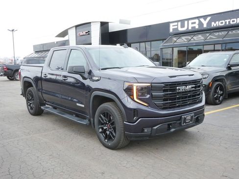 Used 2022 GMC Sierra 1500 Elevation image 2