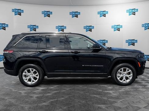 Certified 2023 Jeep Grand Cherokee Limited AWD/4WD image 7