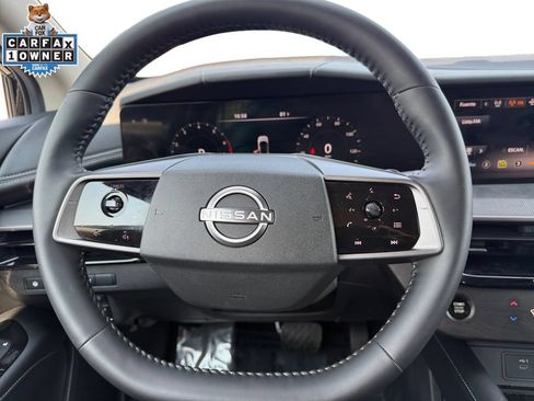 Certified 2025 Nissan Murano SV w/ Cargo Package AWD/4WD image 12