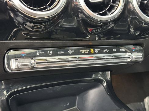 Used 2019 Mercedes-Benz A 220 image 27