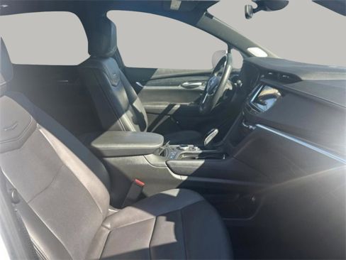 Used 2023 Cadillac XT5 Premium Luxury image 28