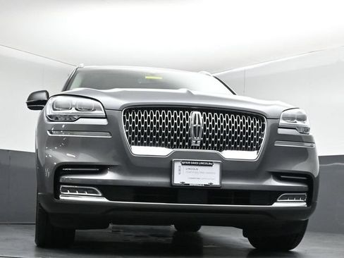 Certified 2022 Lincoln Aviator Reserve w/ Equipment Group 201A AWD/4WD image 37