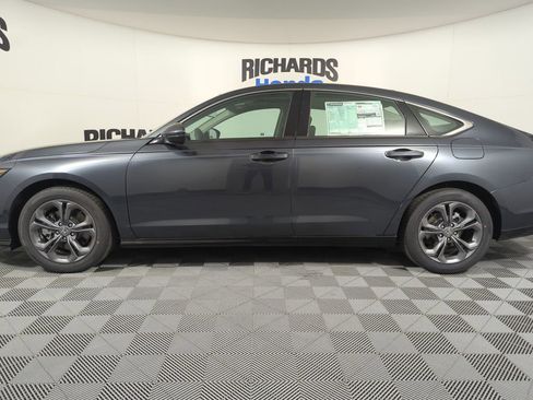New 2026 Honda Accord EX-L image 2