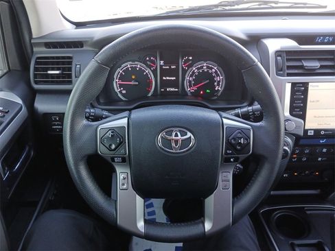 Used 2022 Toyota 4Runner Limited image 17