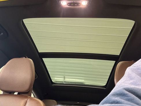 Used 2021 Volvo XC60 T5 Momentum image 15