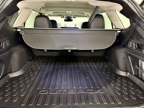 Used 2023 Subaru Outback Touring XT image 10