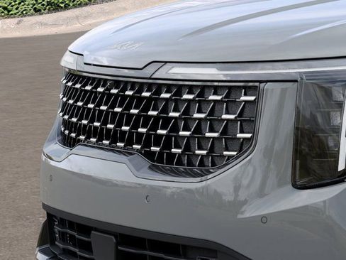 New 2026 Kia Carnival SX w/ SX Dark Edition Package image 12