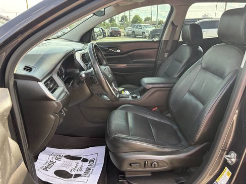 Used 2017 GMC Acadia SLT AWD/4WD image 27