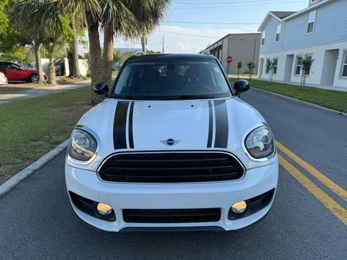Used 2018 MINI Cooper Countryman FWD image 1