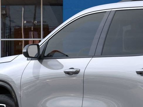 New 2026 Chevrolet Traverse High Country FWD image 12