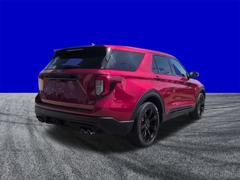 Used 2022 Ford Explorer ST w/ Equipment Group 401A RWD image 4
