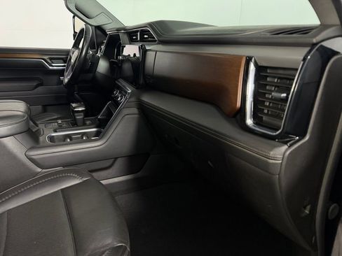 Used 2024 GMC Sierra 1500 Denali AWD/4WD image 30