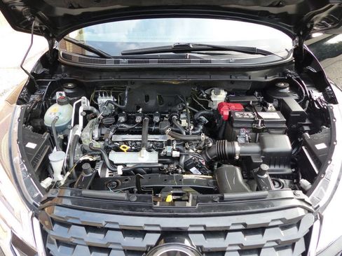 Used 2024 Nissan Kicks S FWD image 14