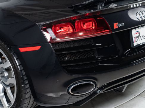 Used 2012 Audi R8 V10 AWD/4WD image 11