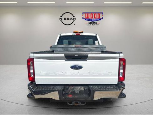 Used 2024 Ford F250 XL w/ FX4 Off-Road Package AWD/4WD image 3