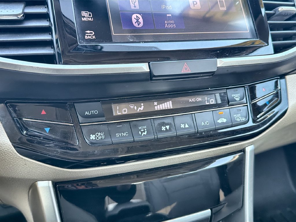 Used 2017 Honda Accord EX-L image 17