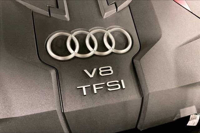 Used 2023 Audi S8 AWD/4WD image 31