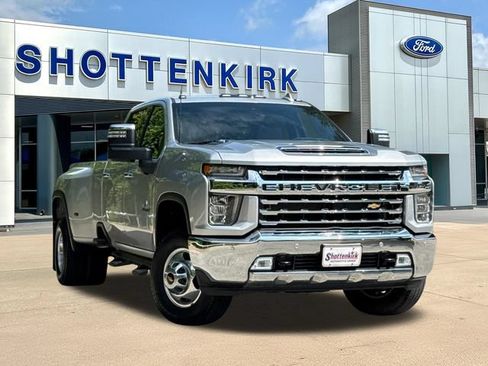 Used 2022 Chevrolet Silverado 3500 LTZ w/ LTZ Texas Edition AWD/4WD image 1