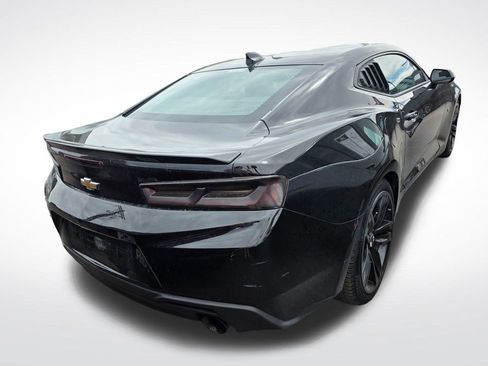 Used 2018 Chevrolet Camaro LT w/ RS Package RWD image 4
