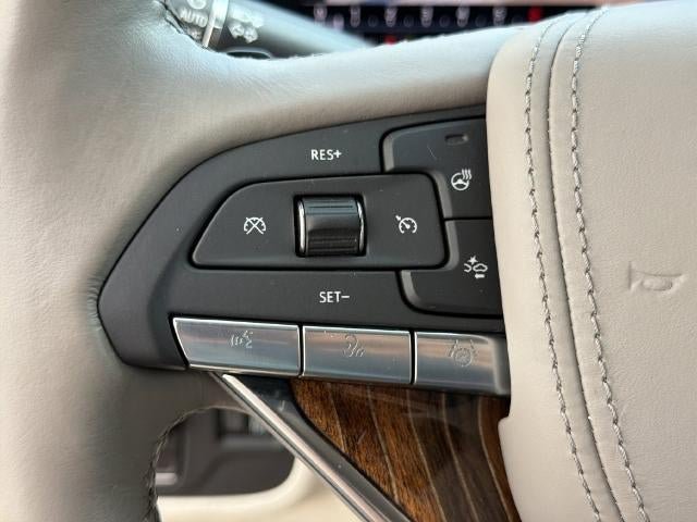 Certified 2024 Cadillac Escalade Sport Platinum AWD/4WD image 32
