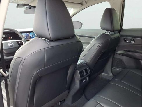 New 2026 Nissan Murano SV AWD/4WD image 13