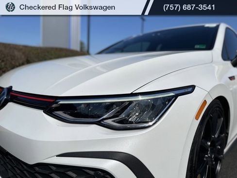 Used 2022 Volkswagen GTI S image 11
