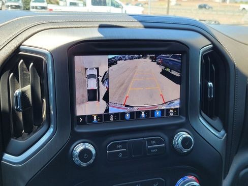 Used 2022 GMC Sierra 2500 Denali w/ Denali Ultimate Package AWD/4WD image 14