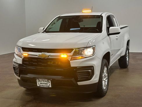 Used 2021 Chevrolet Colorado LT w/ Fleet Safety Package image 35