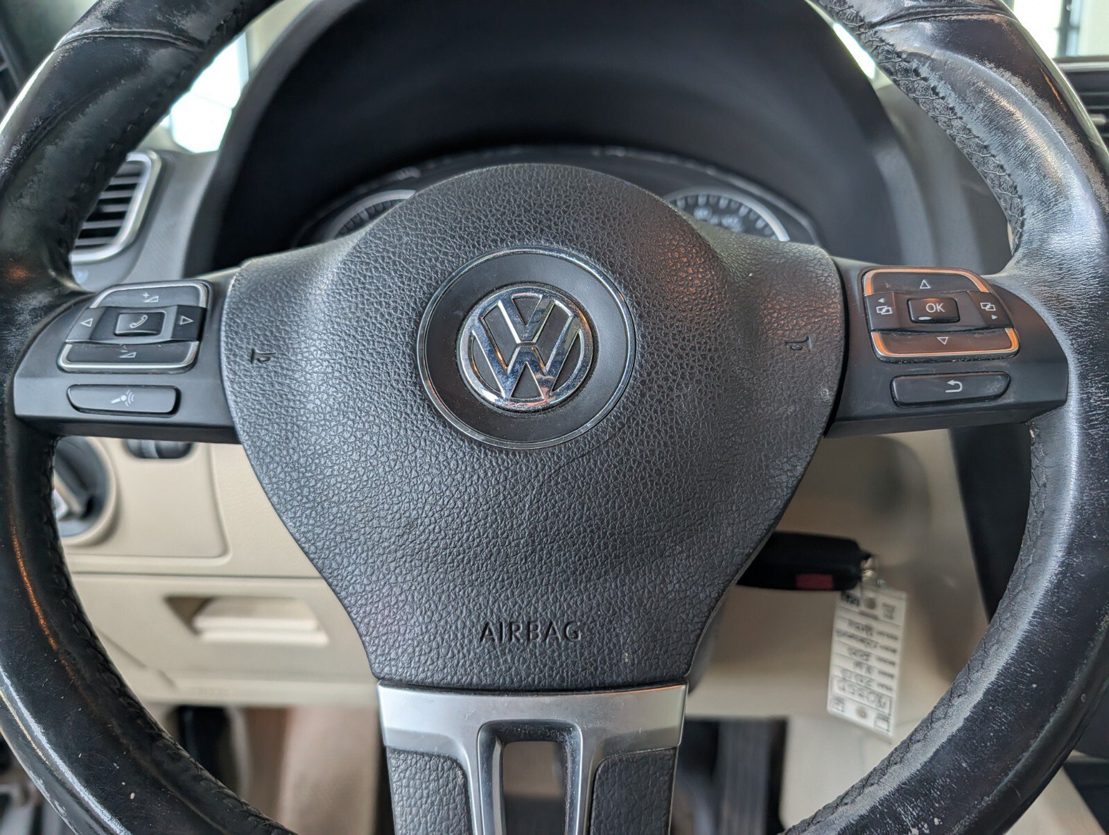 Used 2013 Volkswagen Eos Komfort FWD image 18
