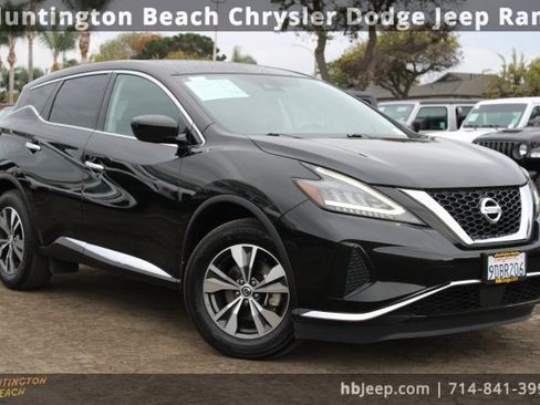 Used 2022 Nissan Murano S image 1