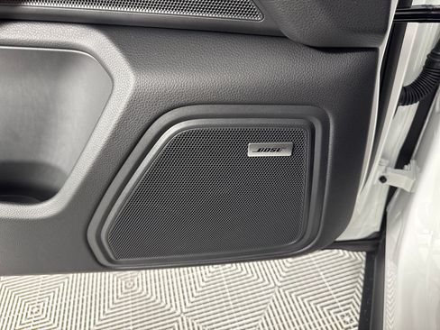 Certified 2026 Porsche Macan AWD/4WD image 14
