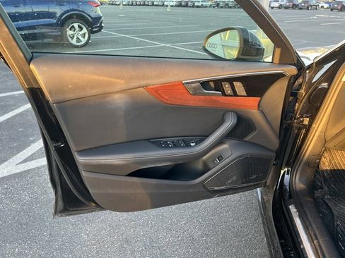 Used 2023 Audi A4 2.0T Premium Plus w/ Premium Plus Package image 6