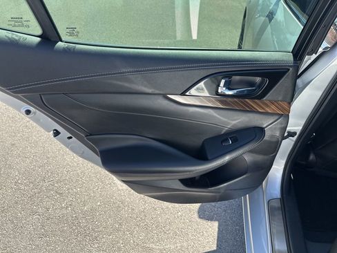 Used 2017 Nissan Maxima Platinum w/ Medallion Package image 17