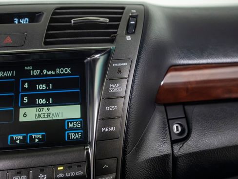 Used 2007 Lexus LS 460 L image 34