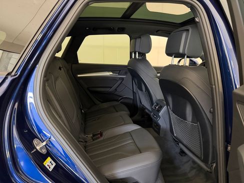 Used 2025 Audi Q5 2.0T Premium w/ Convenience Plus Package image 30