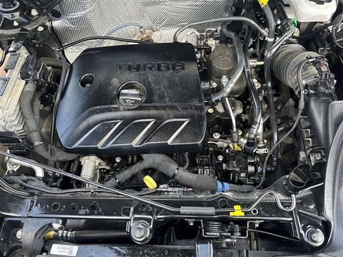 Certified 2023 Buick Encore GX Select w/ Sport Touring Package image 28