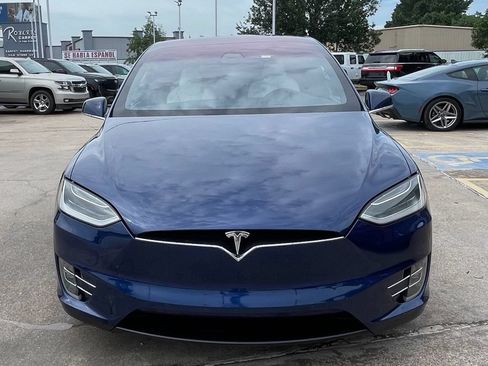 Used 2018 Tesla Model X 75D AWD/4WD image 8