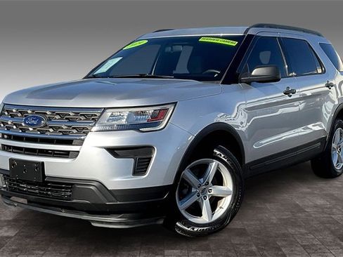 Used 2019 Ford Explorer 4WD w/ Class III Trailer Tow Package image 1