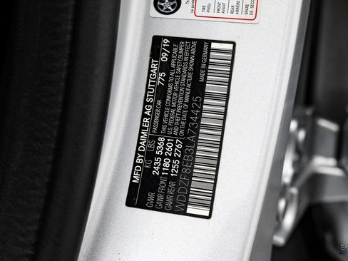 Used 2020 Mercedes-Benz E 350 4MATIC Sedan w/ Parking Assistance Package image 95