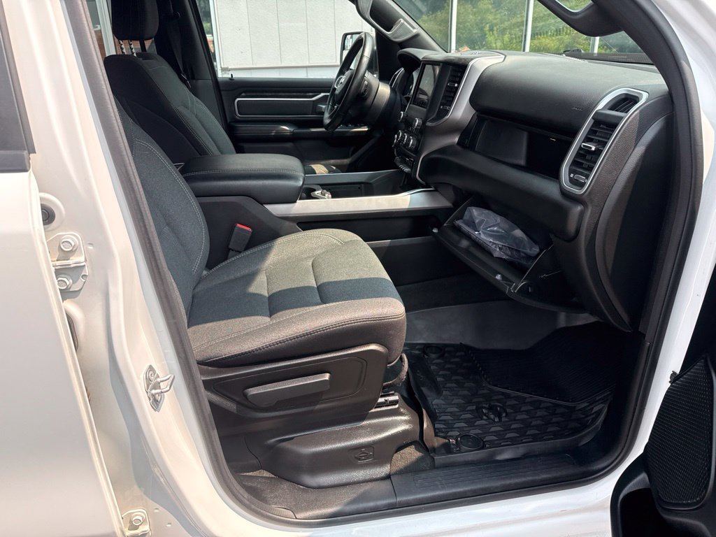 Used 2020 RAM 1500 Big Horn AWD/4WD image 23