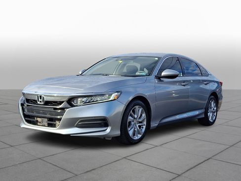 Used 2020 Honda Accord LX image 4