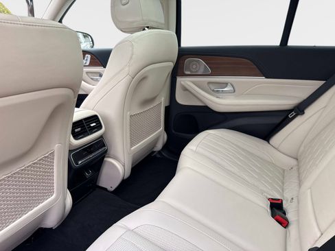 Certified 2023 Mercedes-Benz GLE 53 AMG 4MATIC image 15