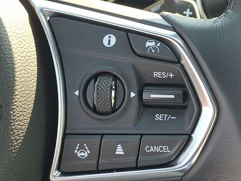 Certified 2025 Acura RDX SH-AWD image 22
