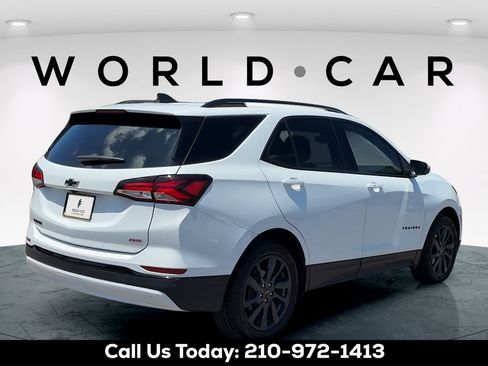 Used 2024 Chevrolet Equinox RS w/ RS Leather Package FWD image 7